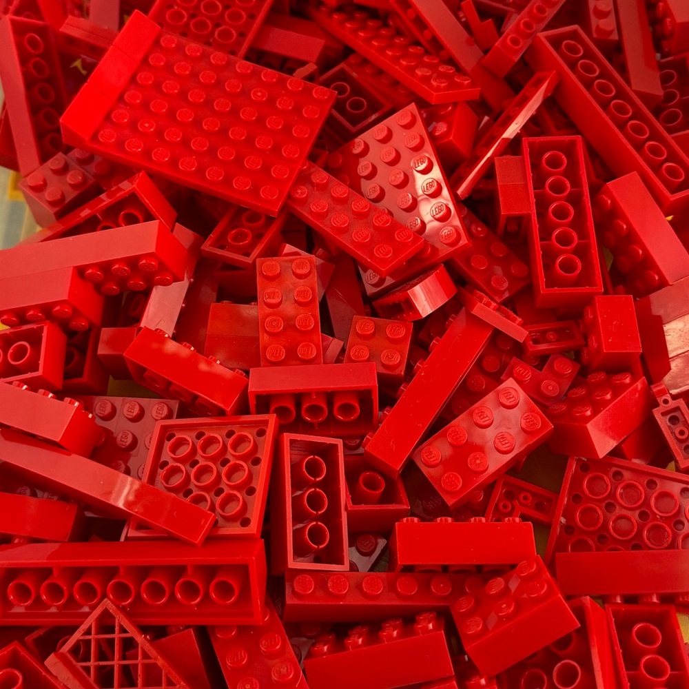 3lbs - Genuine LEGO Red Random Bricks / Pieces / Plate Bulk Lot!